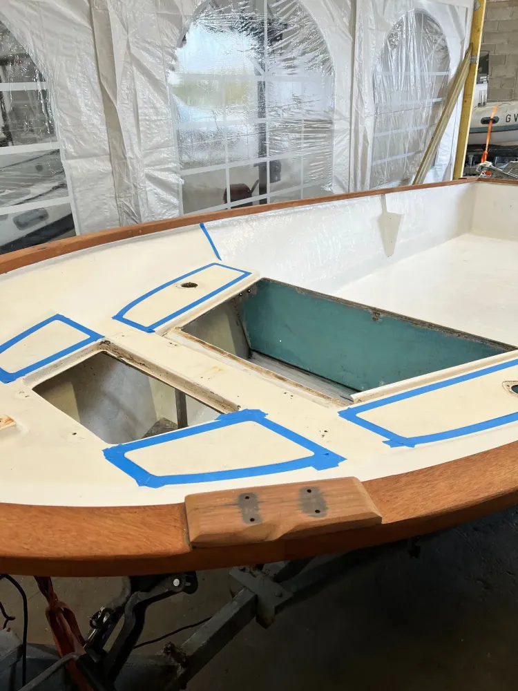 Rénovation de bateau près de Cléder